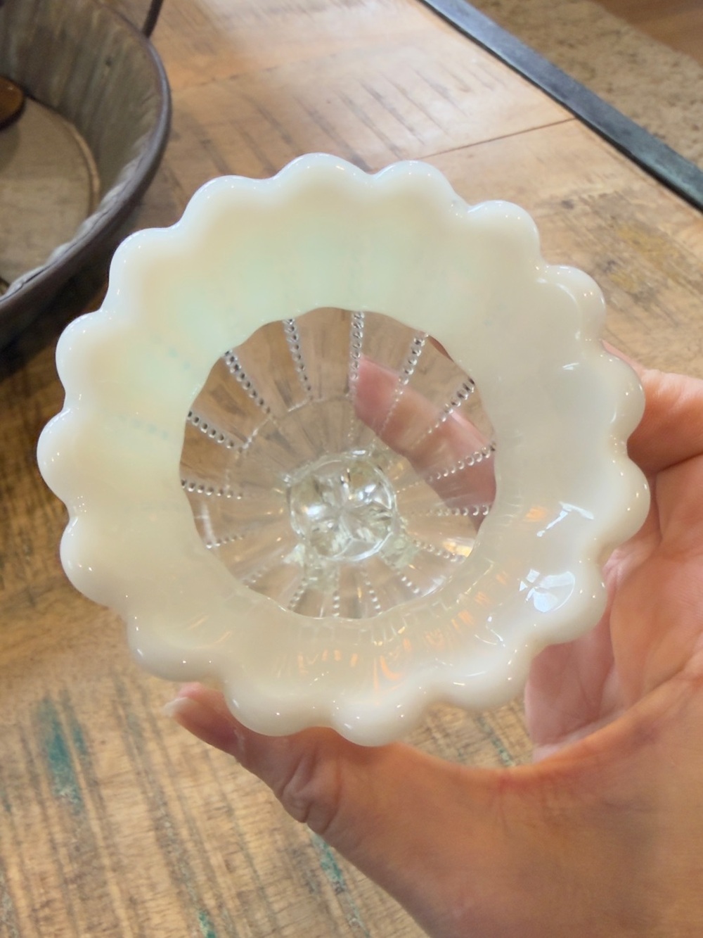 GLOWS! Rare, Vintage Northwood Opalescent Beaded Panels Pattern Compote/Vase - Picture 4 of 7
